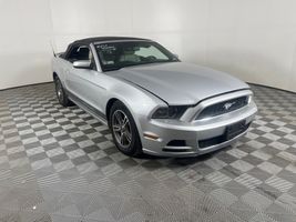 2013 FORD MUSTANG BASE