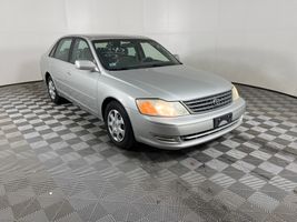 2003 TOYOTA AVALON XL