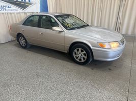 2000 TOYOTA CAMRY 