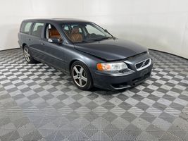 2007 VOLVO V70 R
