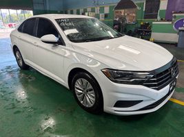 2019 VOLKSWAGEN JETTA R-LINE