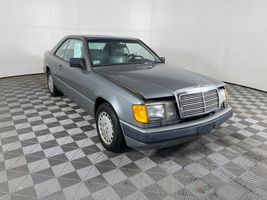 1988 MERCEDES-BENZ 300 SERIES 300CE