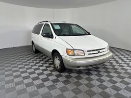 1999 TOYOTA SIENNA XLE