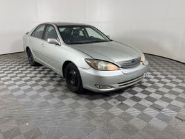2002 TOYOTA CAMRY 