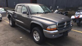 2004 DODGE DAKOTA 