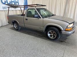2000 CHEVROLET S10 