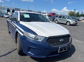 2018 FORD TAURUS SE