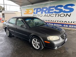 2000 NISSAN MAXIMA 