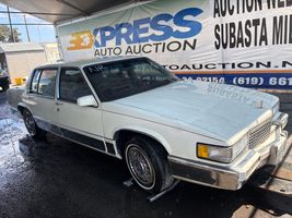 1989 CADILLAC DEVILLE