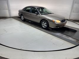 2006 FORD TAURUS SE