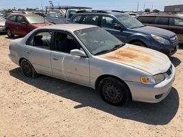 2001 TOYOTA COROLLA 