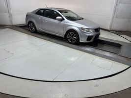 2010 KIA FORTE KOUP SX