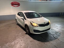 2015 KIA RIO LX