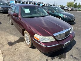 2008 LINCOLN TOWN CAR SIGNATURE LIMITED