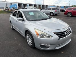 2015 NISSAN ALTIMA S