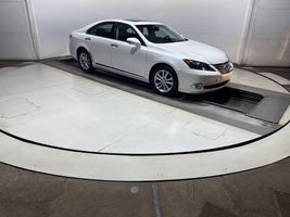 2011 LEXUS ES 350 