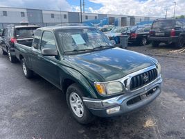 2001 TOYOTA TACOMA SR5