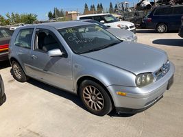 2004 VOLKSWAGEN GOLF GL