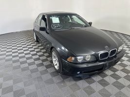 2003 BMW 5-SERIES 525I