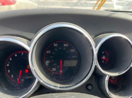 2004 TOYOTA MATRIX 