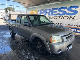 2004 NISSAN FRONTIER 