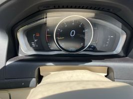 2016 VOLVO XC60 T5 PREMIER