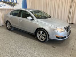 2007 VOLKSWAGEN PASSAT BASE