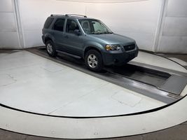 2005 FORD ESCAPE XLT