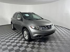 2011 NISSAN MURANO SV