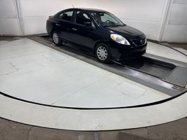 2013 NISSAN VERSA SV