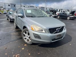 2011 VOLVO XC60 