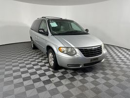 2007 CHRYSLER TOWN & COUNTRY TOURING