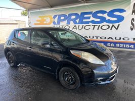 2015 NISSAN LEAF S