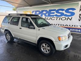 2002 NISSAN PATHFINDER 