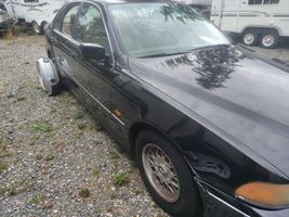 1998 BMW 5-SERIES 528I