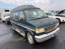1995 FORD E150 VANS 