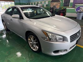 2011 NISSAN MAXIMA SV