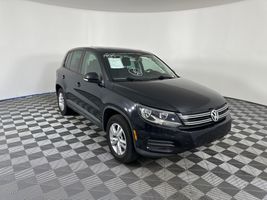 2013 VOLKSWAGEN TIGUAN S