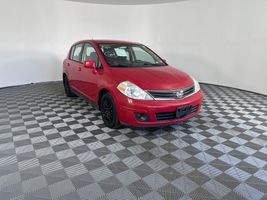 2010 NISSAN VERSA S