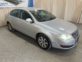2006 VOLKSWAGEN PASSAT 