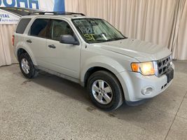 2009 FORD ESCAPE XLT