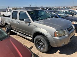 2001 NISSAN FRONTIER 