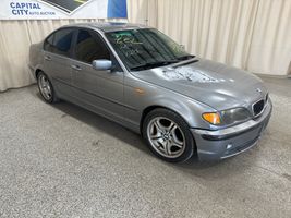 2003 BMW 3-SERIES 325I