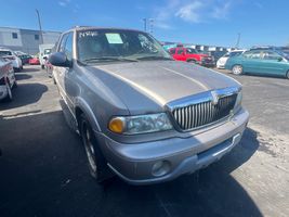 2000 LINCOLN NAVIGATOR 