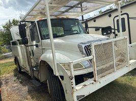 2011 ALTEC DIGGER  VEHICLE MOUNTED EQUIPMENT  