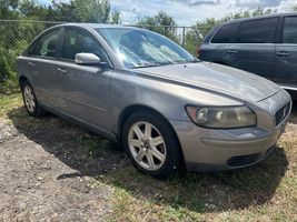 2006 VOLVO S40 BASE
