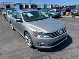 2014 VOLKSWAGEN PASSAT SEL PREMIUM