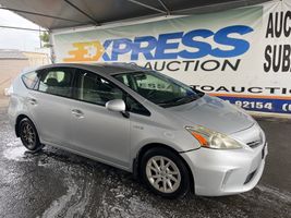 2012 TOYOTA PRIUS V