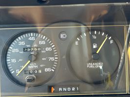 1985 PLYMOUTH VOYAGER SE
