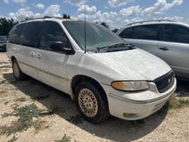 1996 CHRYSLER TOWN & COUNTRY LXI